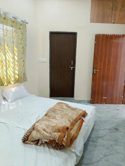 HOTEL SHRI SHIV GANGA