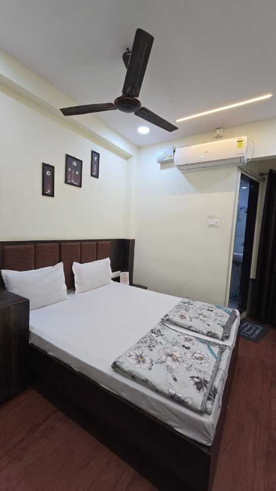SHIVALAY HOME STAY