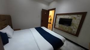 Hotel Sukh Sagar