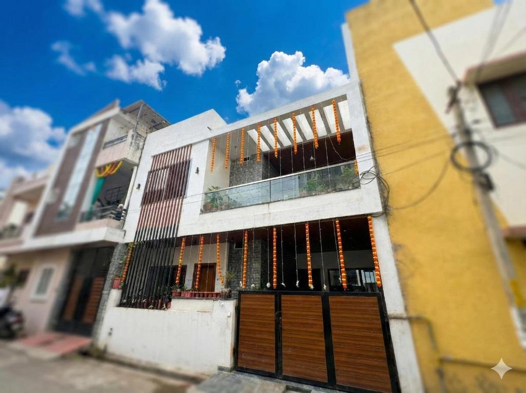 Aura Homestay