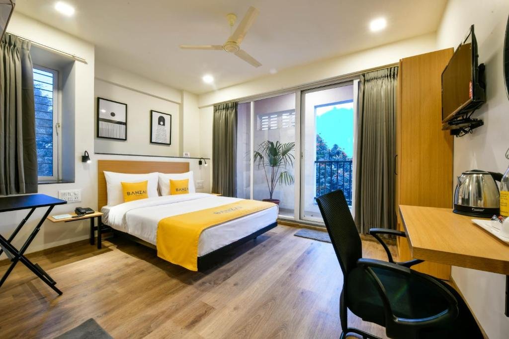 Hotel Banzai Rooms