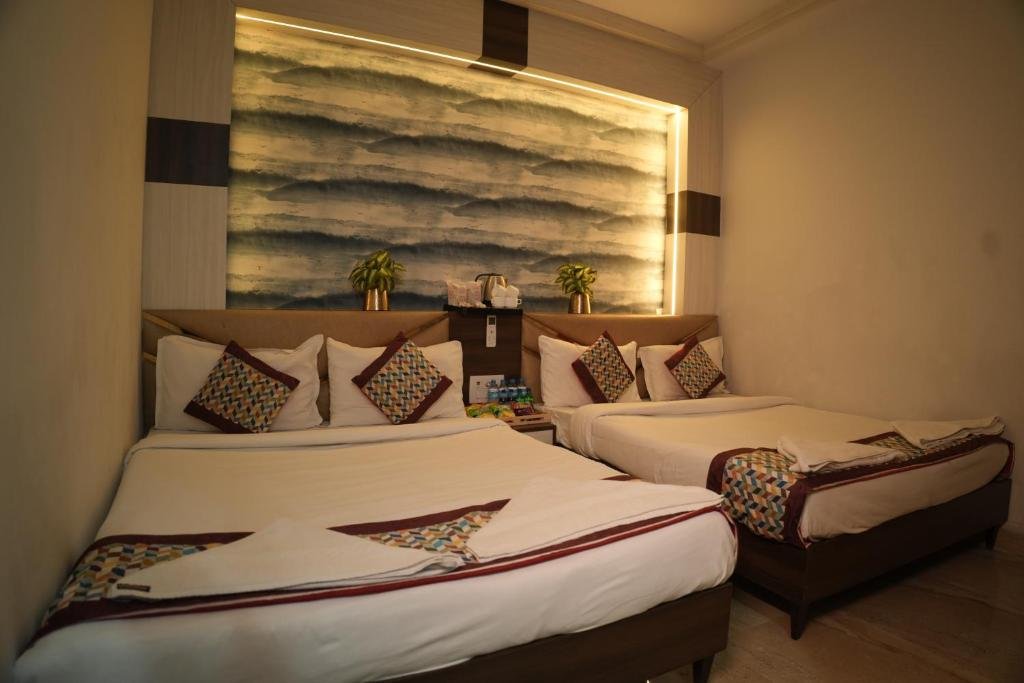 Hotel Sanidhyam